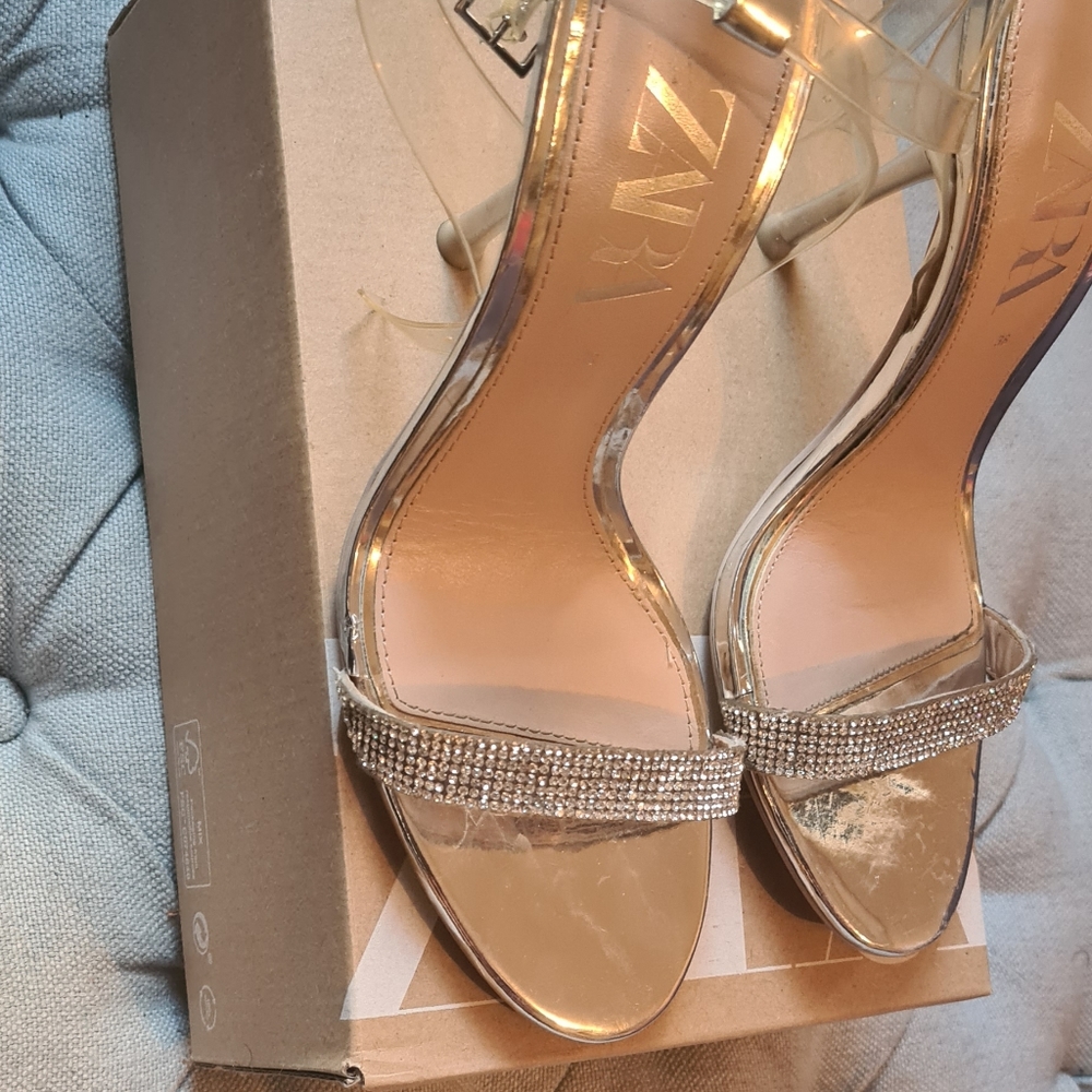 ZARA sandals - Picture 3 of 11
